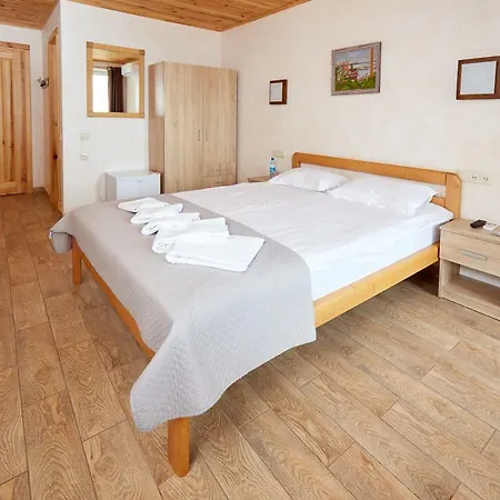 ホテル Tikhaya Gavan