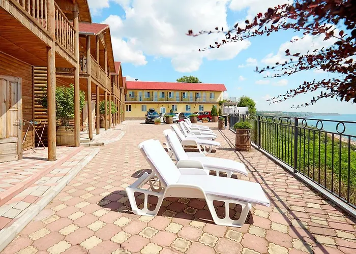 Tikhaya Gavan Готель